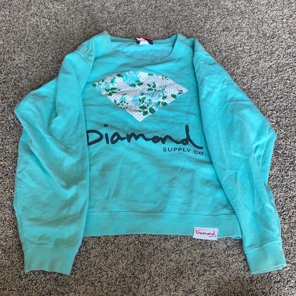 Diamond crewneck